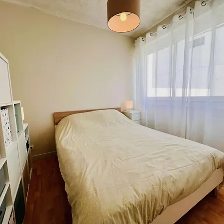 Confortable 2 Pieces Avec Balcon Et Parking A - Fr-1-478-304 Apartment *